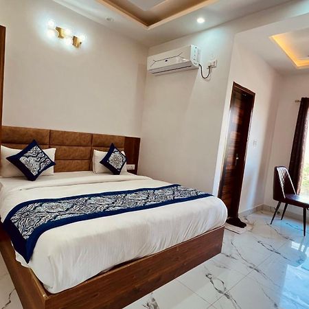 Aerovilla By Jmd Group Új-Delhi Kültér fotó